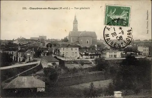 Ak Chaudron en Mauges Maine-et-Loire, Vue Générale, Église