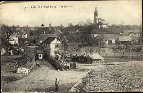 Ak Réchésy Territoire de Belfort, Vue générale, Blick auf die Ortschaft, Kirche