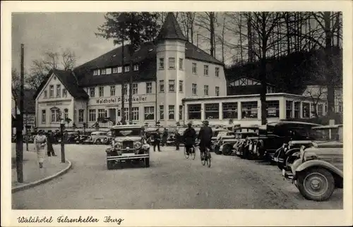 Ak Bad Iburg am Teutoburger Wald, Waldhotel Felsenkeller, Autos