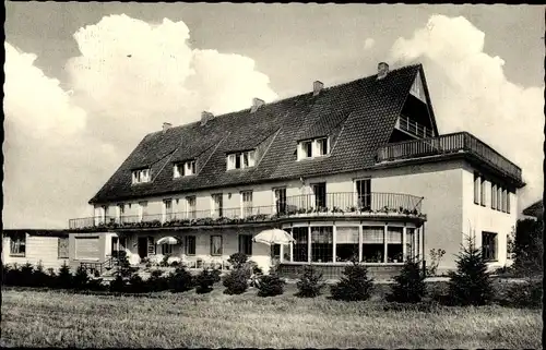 Ak Bad Laer in Niedersachsen, Pension Haus Blomberg mit Garten