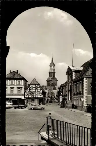Ak Quakenbrück in Niedersachsen, Rathaus und Sylvesterkirche