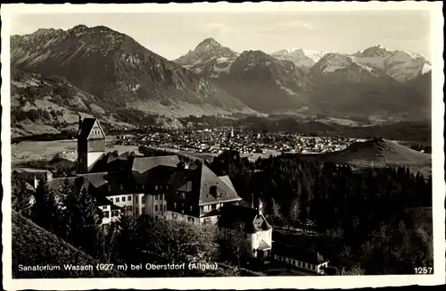 Ak Oberstdorf im Oberallgäu, Sanatorium Wasach, Blick auf den Ort