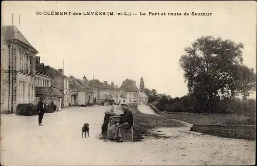 Ak Saint Clément des Levées Maine-et-Loire, Le Port et route de Saumur