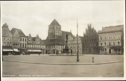 Ak Hansestadt Greifswald, Marktplatz, Marienkirche