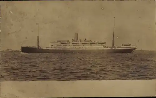 Foto Ak Dampfschiff auf dem Meer