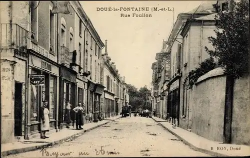 Ak Doué la Fontaine Maine et Loire, Rue Foulion