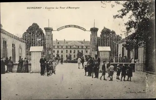 Ak Guingamp Cotes d'Amor, Caserne La Tour d'Auvergne