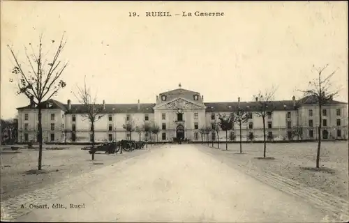 Ak Rueil Hauts-de-Seine, La Caserne