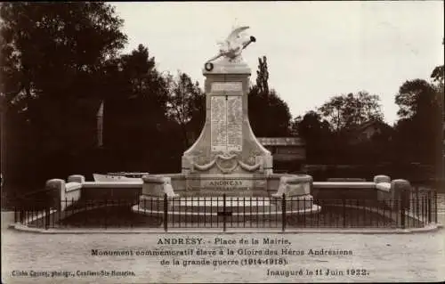 Ak Andresy Yvelines, Place de la Marie, Monument commemoratif eleve a la Gloire