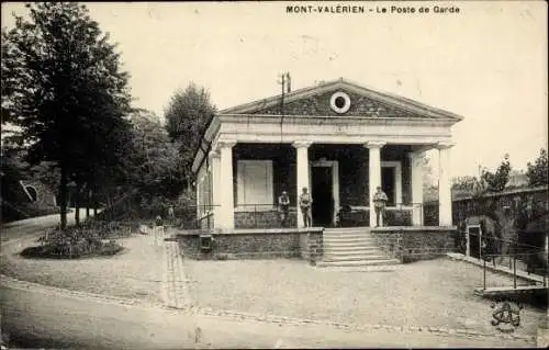 Ak Suresnes Hauts de Seine, Mont Valérien, Le Poste de Garde