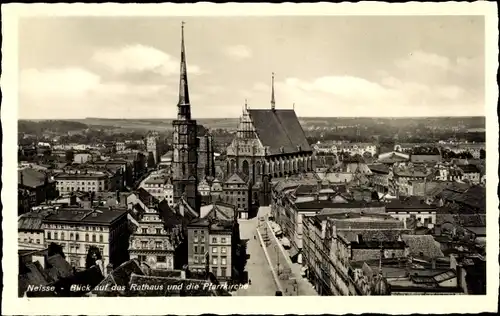 Ak Nysa Neisse Schlesien, Blick auf Rathaus und Pfarrkirche