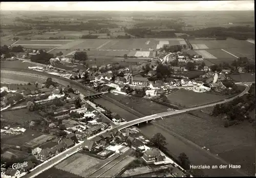 Ak Herzlake Emsland, Fliegeraufnahme vom Ort