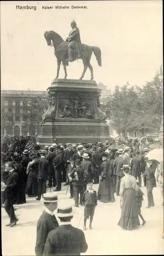 Ak Hamburg Mitte Altstadt, Kaiser Wilhelm Denkmal, Besucher, Meyer