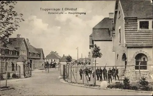 Ak Ohrdruf in Thüringen, Truppenlager I, Kaiserstraße, Haupteingang