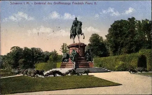Ak Schwerin in Mecklenburg, Denkmal des Großherzogs Friedrich Franz II.