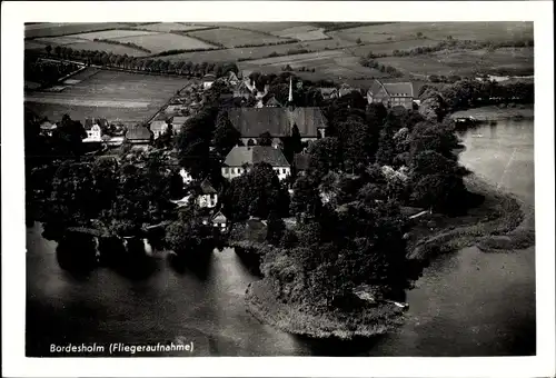 Ak Bordesholm in Holstein, Fliegeraufnahme vom Ort