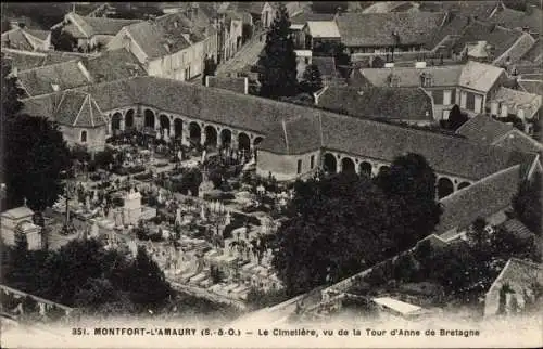 Ak Montfort l'Amaury Yvelines, Le Cimetiere, vue de la Tour d'Anne de Bretagne