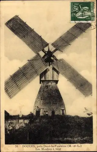 Ak Douces Daumeray Maine et Loire, Les Moulins a vent