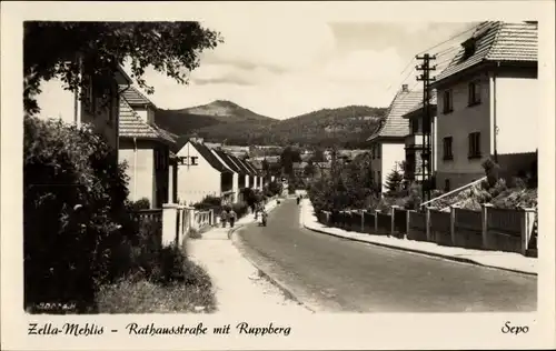 Ak Zella Mehlis im Thüringer Wald, Rathausstraße mit Ruppberg