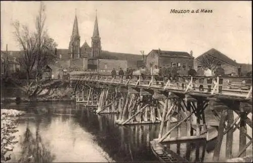Ak Mouzon Ardennes, Blick auf die Brücke