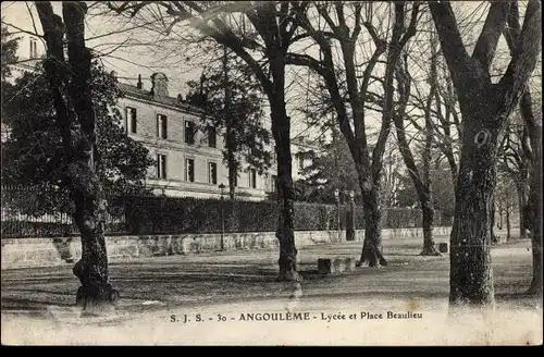 Ak Angoulême Charente, Lycee et Place Beaulieu