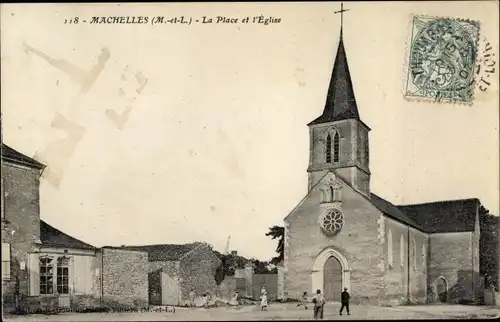 Ak Mâchelles Maine et Loire, La Place et l'Eglise