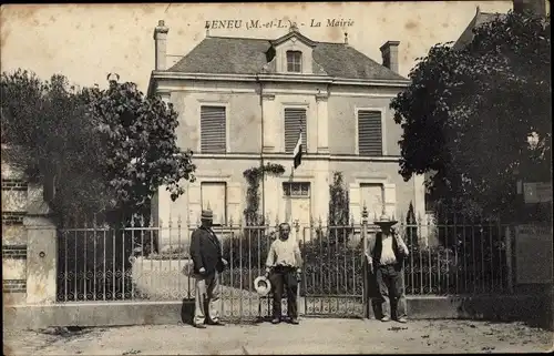 Ak Féneu Maine et Loire, La Mairie