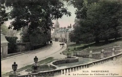 Ak Dampierre Yvelines, La Fontaine du Chatreu et l'Eglise