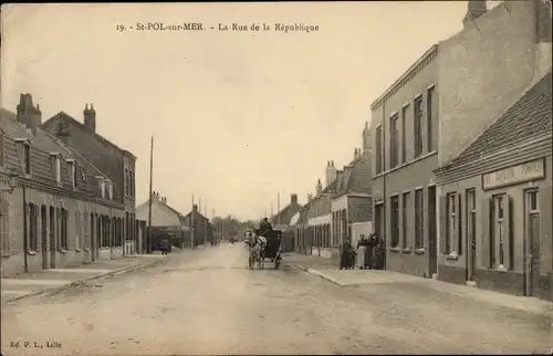 Ak Saint Pol sur Mer Nord, La Rue de la Republique