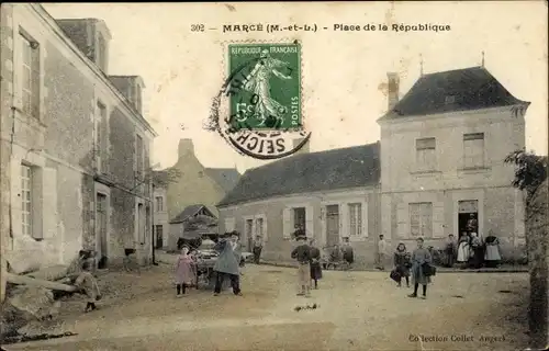 Ak Marcé Maine et Loire, Place de la Republique