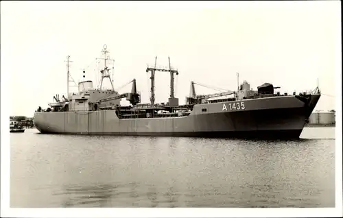 Foto Ak Deutsches Kriegsschiff, A 1435, Westerwald, Munitionstransporter, Bundesmarine