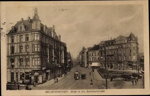 Ak Gelsenkirchen im Ruhrgebiet, Blick in die Bahnhofstraße, Bahnhofs Hotel, Straßenbahn