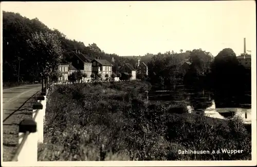 Ak Dahlhausen an der Wupper Radevormwald Bergisches Land, Flusspartie
