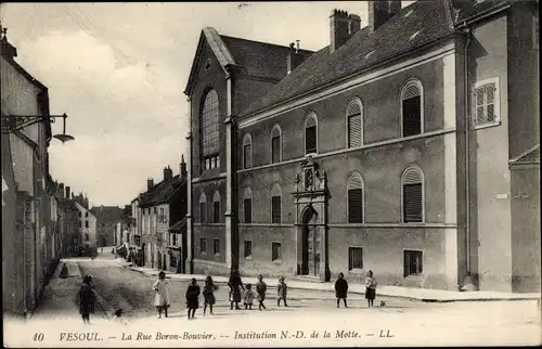 Ak Vesoul Haute Saone Frankreich, La Rue Boron Bouvier, Institution Notre Dame de la Motte