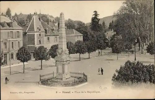 Ak Vesoul Haute Saone Frankreich, Place de la Republique, Denkmal