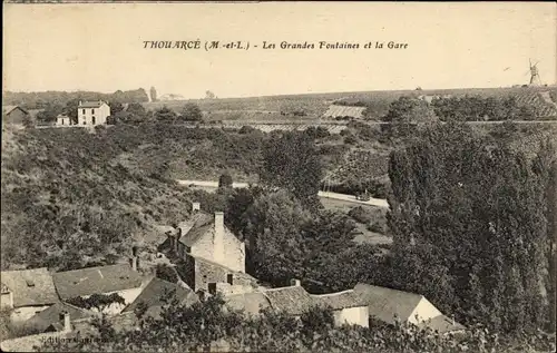 Ak Thouarcé Maine et Loire, Les Grandes Fontaines et la Gare