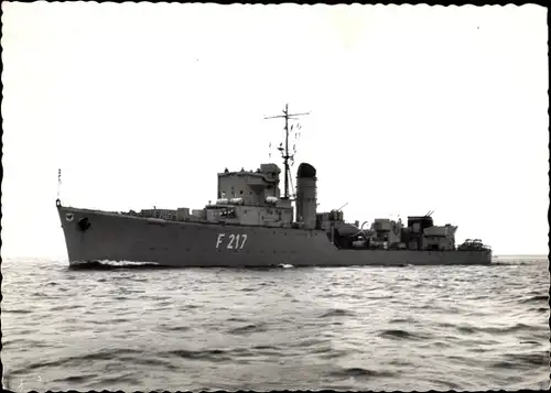 Ak Deutsches Kriegsschiff F 217 Fregatte Raule