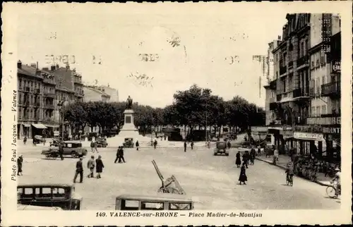 Ak Valence sur Rhone Drôme, Place Madier de Montjau