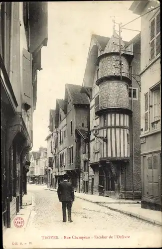 Ak Troyes Aube, Rue Champeau, Escalier de l'Orfevre