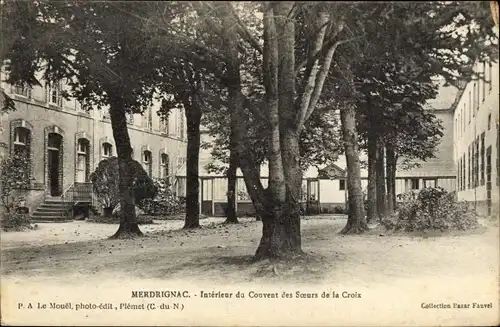 Ak Medrignac Côtes-d’Armor, Interieur du Convent des Soeurs de la Croix