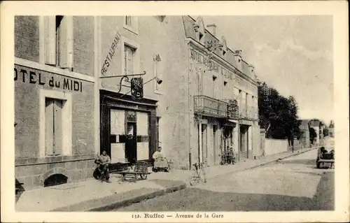 Ak Ruffec Charente, Avenue de la Gare, Hotel du Midi