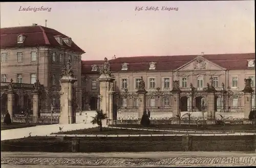 Ak Ludwigsburg in Baden Württemberg, Königliches Schloss