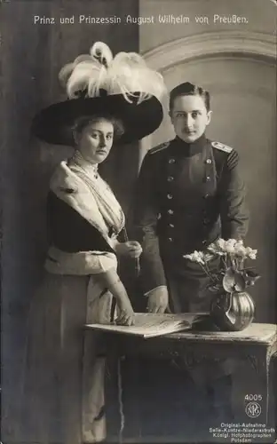 Ak Prinz August Wilhelm und Alexandra Viktoria von Preußen, NPG 4005