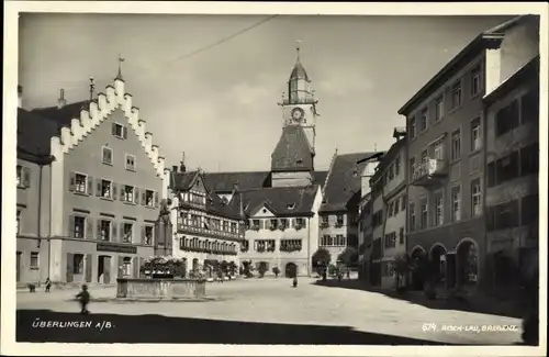 Ak Überlingen am Bodensee, Marktplatz, Brunnen