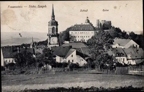 Ak Frauenstein im Erzgebirge, Stadtpanorama mit dem Schloss und der Ruine