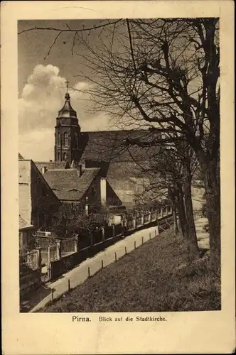 Ak Pirna an der Elbe, Blick auf die Stadtkirche