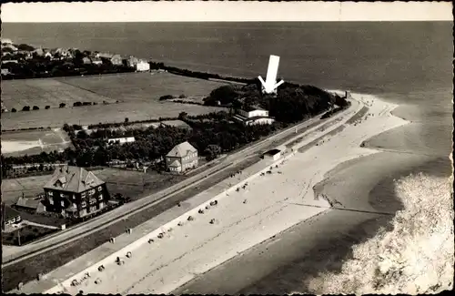 Ak Wyk auf Föhr in Nordfriesland, Hotel Südstrand, Fliegeraufnahme