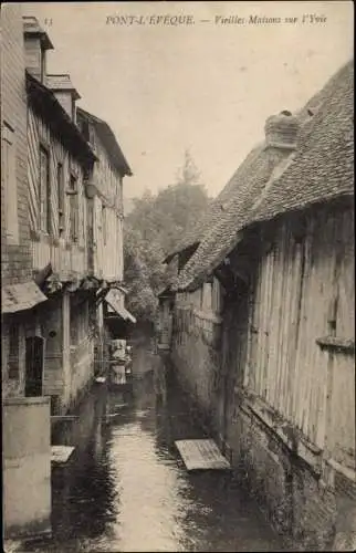 Ak Pont l Eveque Calvados, Vieilles Maison su l'Yvie