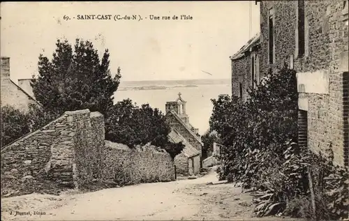 Ak Saint Cast Cotes d'Armor, Une rue de l'Isle
