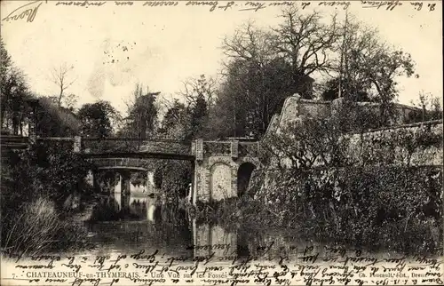 Ak Châteauneuf en Thymerais Eure et Loir, Une Vue sur les Fosses